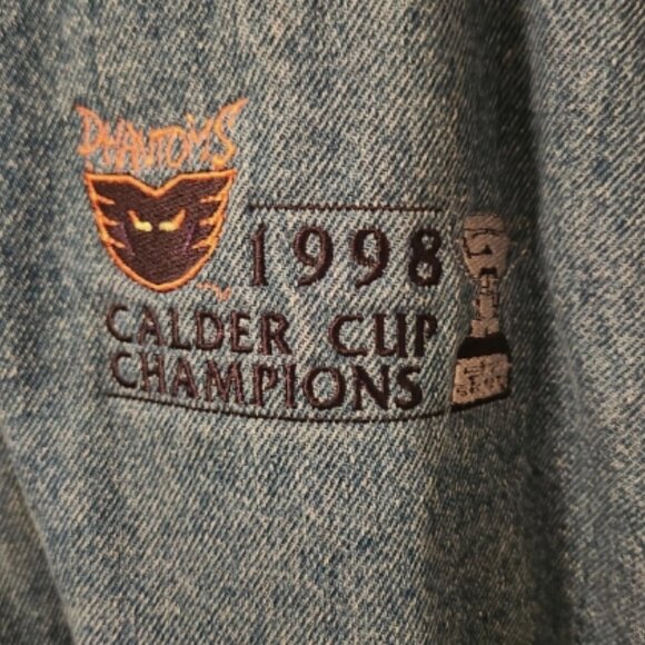 Vintage - 1990's Denim Jean's Two Toned Botton Heavyweight Jacket - XL Preowned - Picture 3 of 5